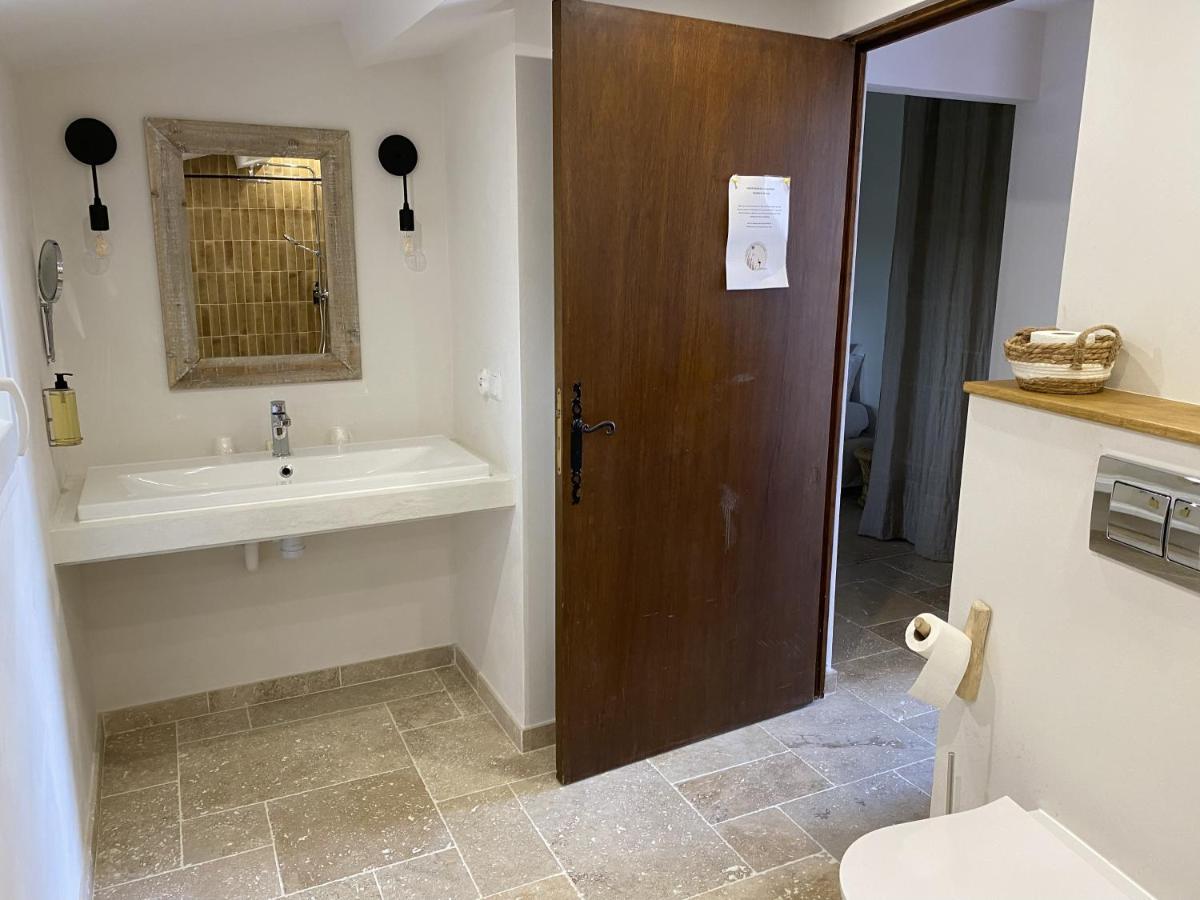 Hotel Du Pont Blanc Saintes-Maries-de-la-Mer Esterno foto