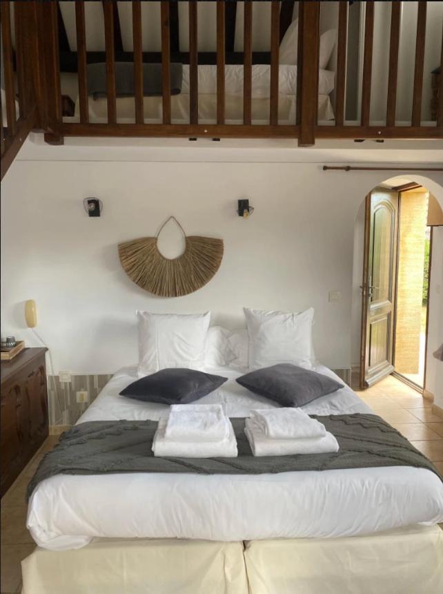 Hotel Du Pont Blanc Saintes-Maries-de-la-Mer Esterno foto
